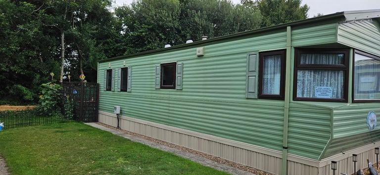 WILLERBY SALISBURY 35 x 12 Site Fees for 2026 included in price