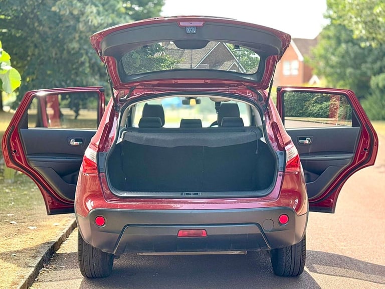 2013 Nissan Qashqai 1.6 Qashqai 360 CVT 5dr SUV Petrol Automatic