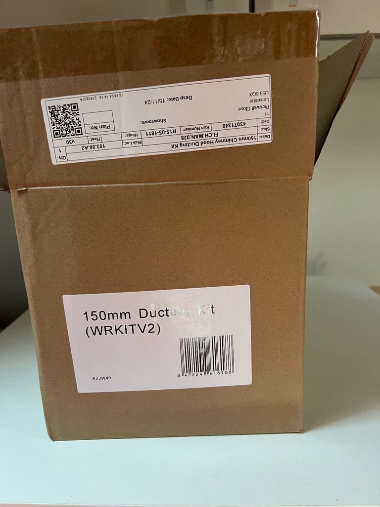 image for Brand new 150mm duct pipe set