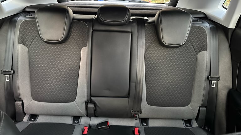 2018 Vauxhall Grandland X 1.2 Turbo Sport Nav 5dr Petrol Hatchback Hatchback Petrol Manual