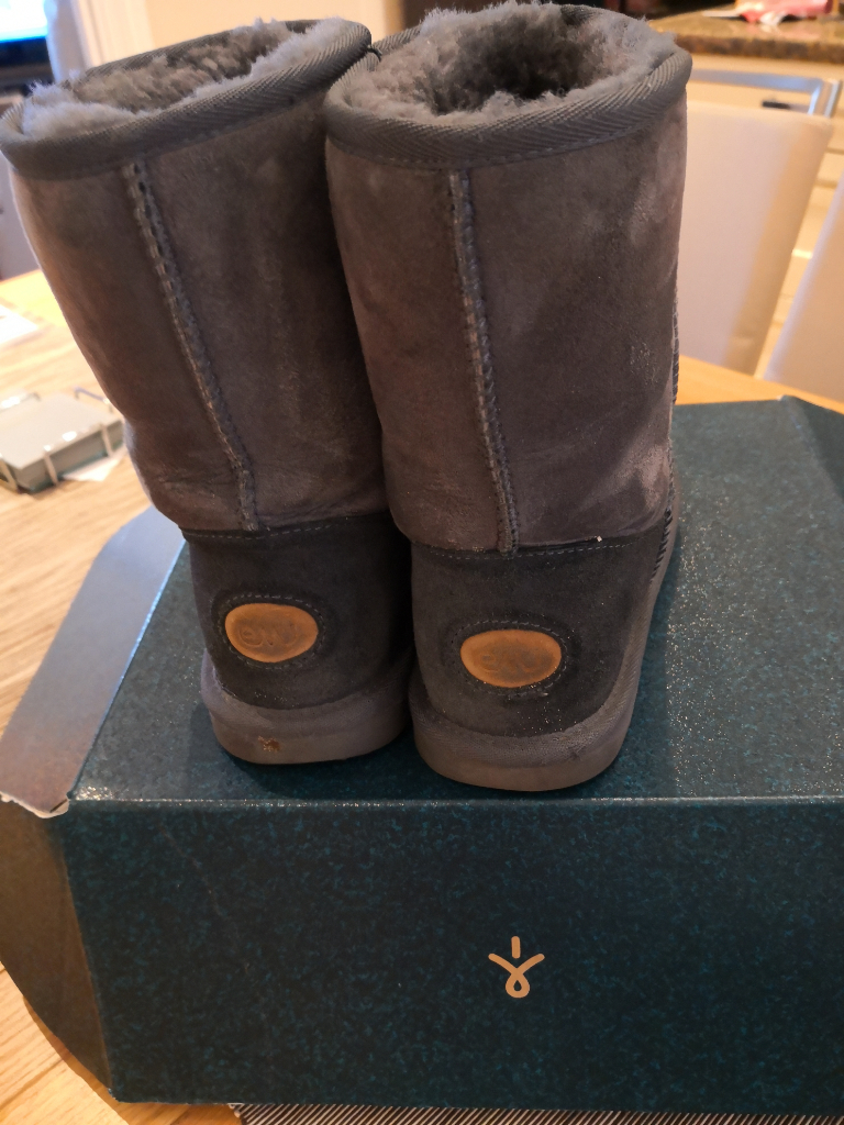 Emu ugg boots clearance deals
