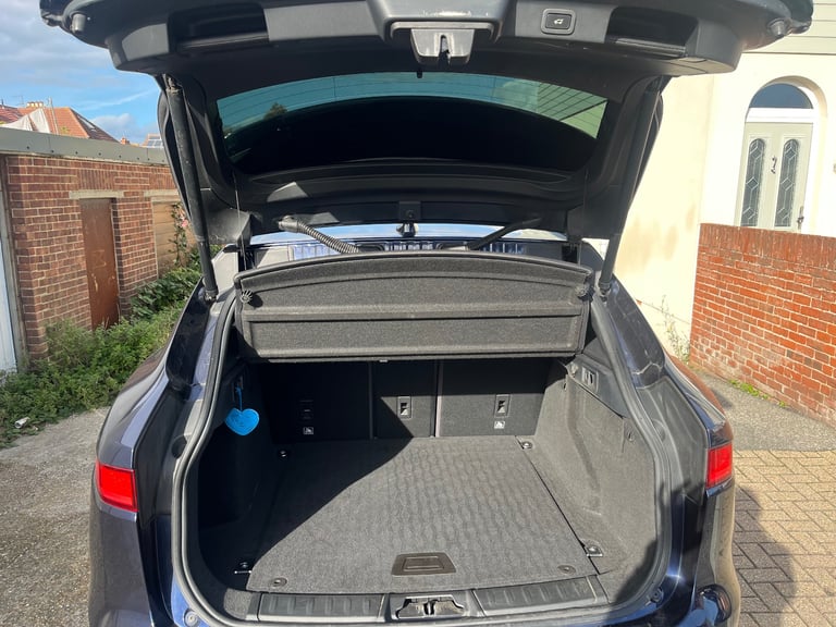 JAGUAR F-PACE R-SPORT 2017 4AWD AUTO