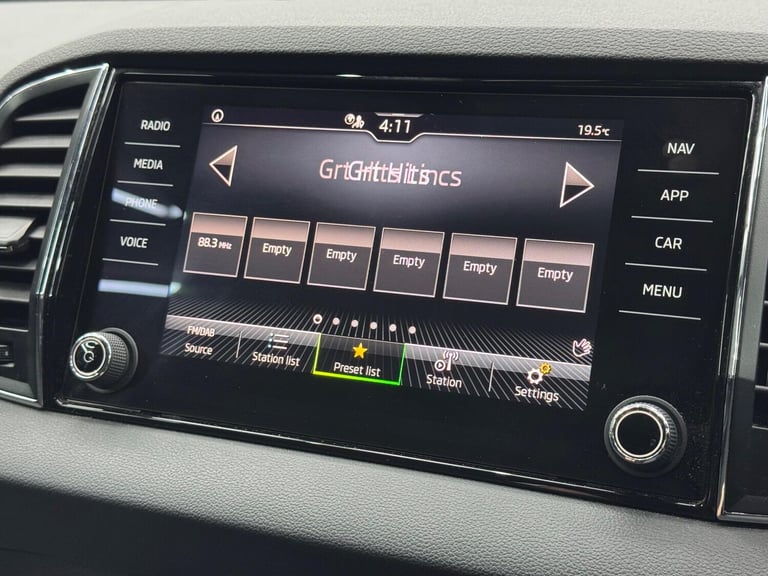 2022 Skoda Karoq 1.5 TSI ACT SE Drive Euro 6 (s/s) 5dr ESTATE Petrol Manual