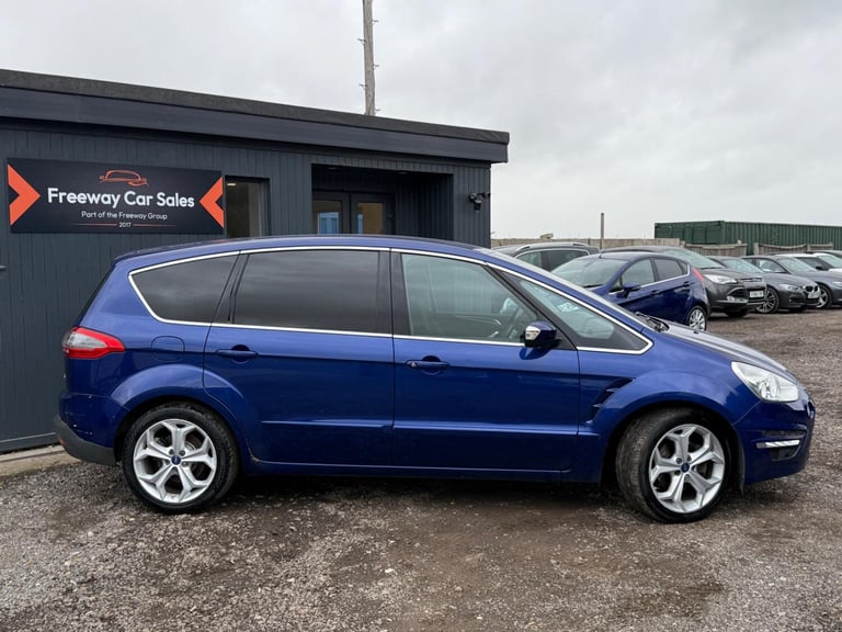 FORD S-MAX 2.0 TDCi Titanium MPV 5dr Diesel Manual Euro 5, 7 Seater, DAB, BT