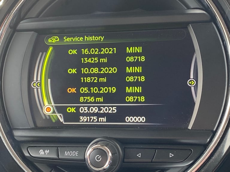 2017 MINI Hatch 2.0 Cooper S 3dr - Chili Pack &amp; Cruise Control &amp; Parking Sensors HATCHBAC...