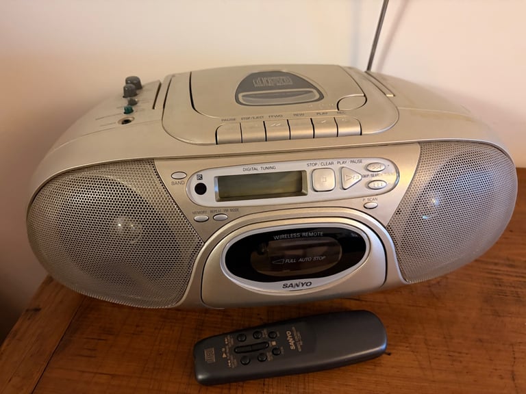 Sanyo CD player