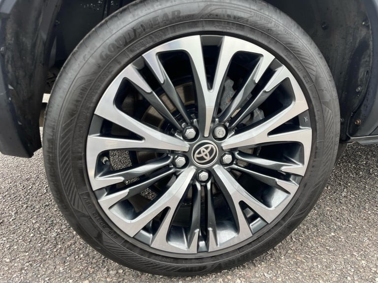 2022 Toyota Yaris 1.5 Hybrid Excel 5dr CVT Estate Hybrid Automatic