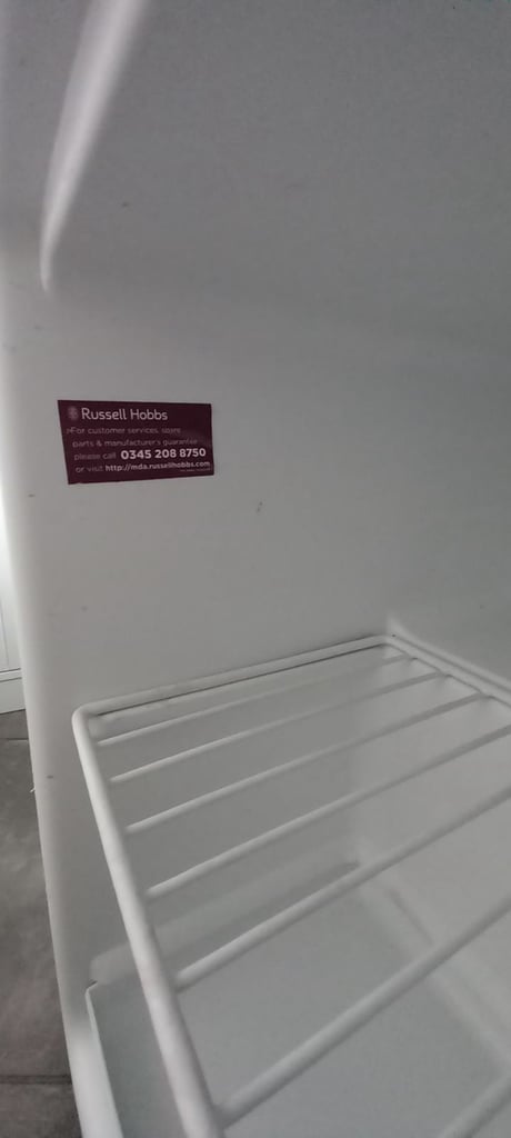 RUSSELL HOBBS Mini Freezer 