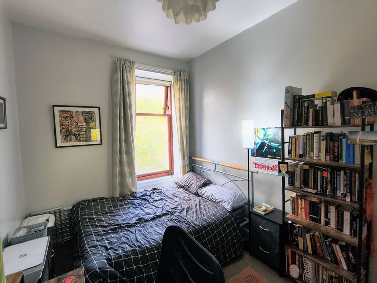 Well Presented 2 Bedroom Flat in Quiet Ruchill Area