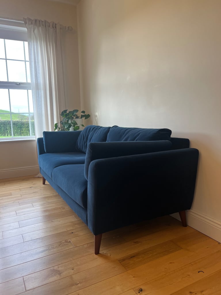 3 seat sofa