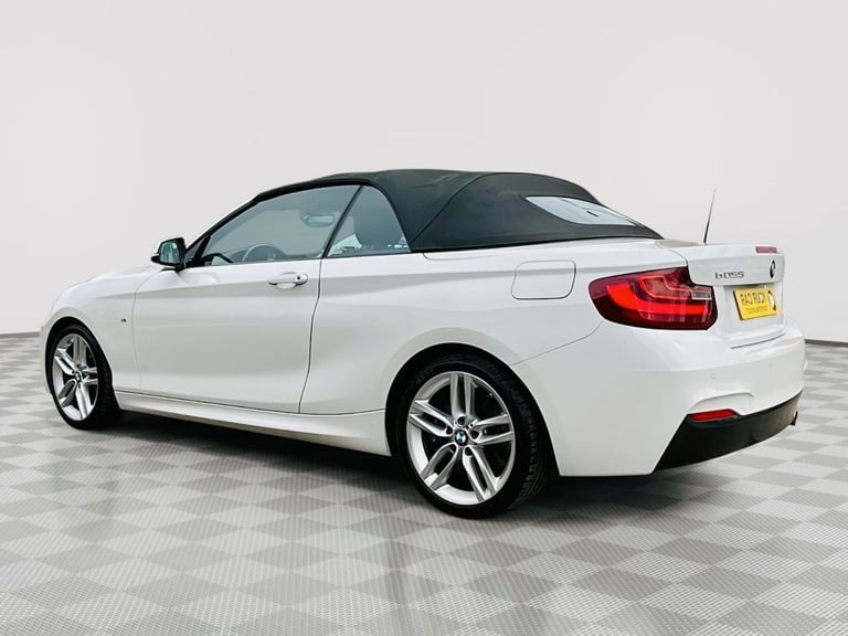 2017 BMW 2 Series 220d M Sport 2dr [Nav] CONVERTIBLE DIESEL Manual