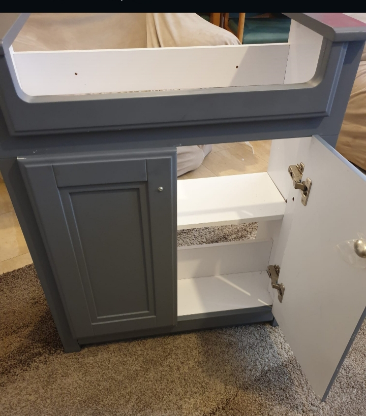 Bathroom Vanity Unit, brand new, still in its box