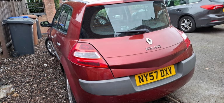 Renault, MEGANE, Hatchback, 2008, Manual, 1598 (cc), 5 doors