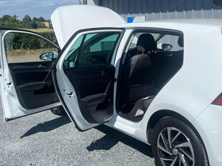 2020 Volkswagen Golf 1.5 TSI EVO Match Edition DSG Euro 6 (s/s) 5dr HATCHBACK Petrol Automatic