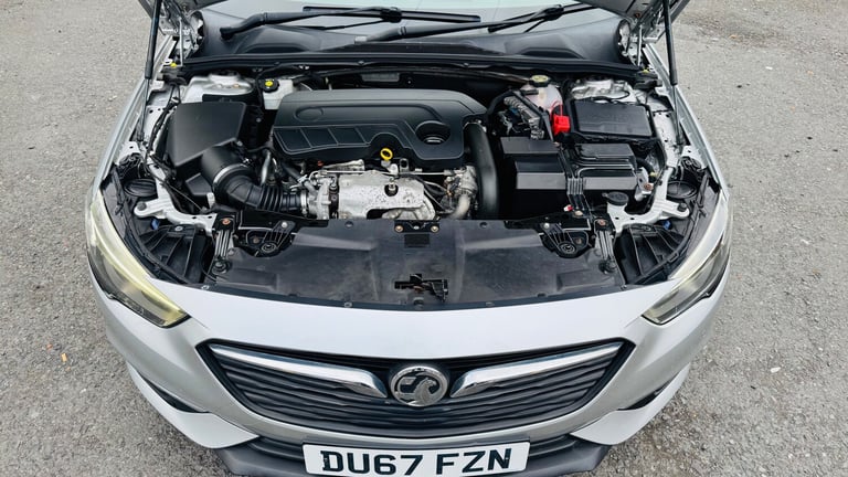 2017 Vauxhall Insignia SRI NAV 5-Door Diesel