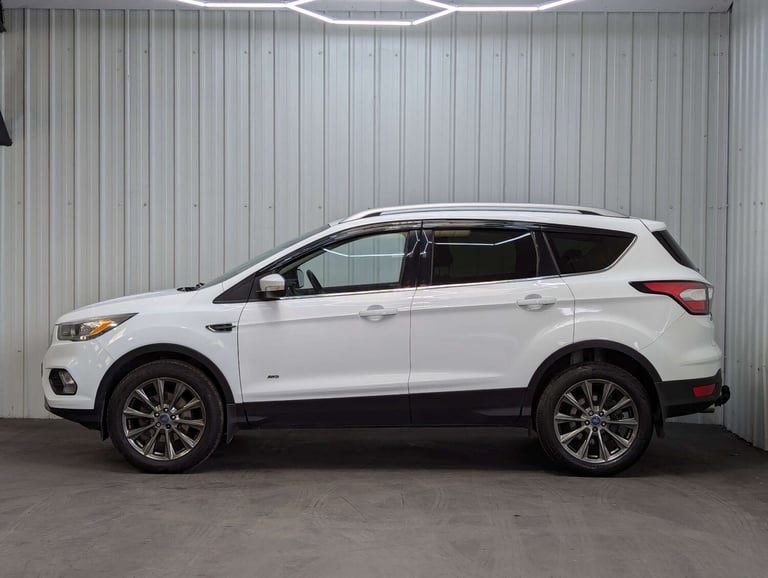 2017 Ford Kuga 2.0 Kuga Titanium TDCi 4x4 4WD 5dr SUV Diesel Manual