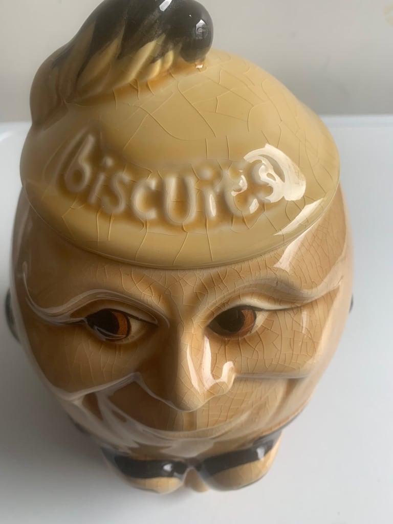 Humpty Dumpty biscuit Jar