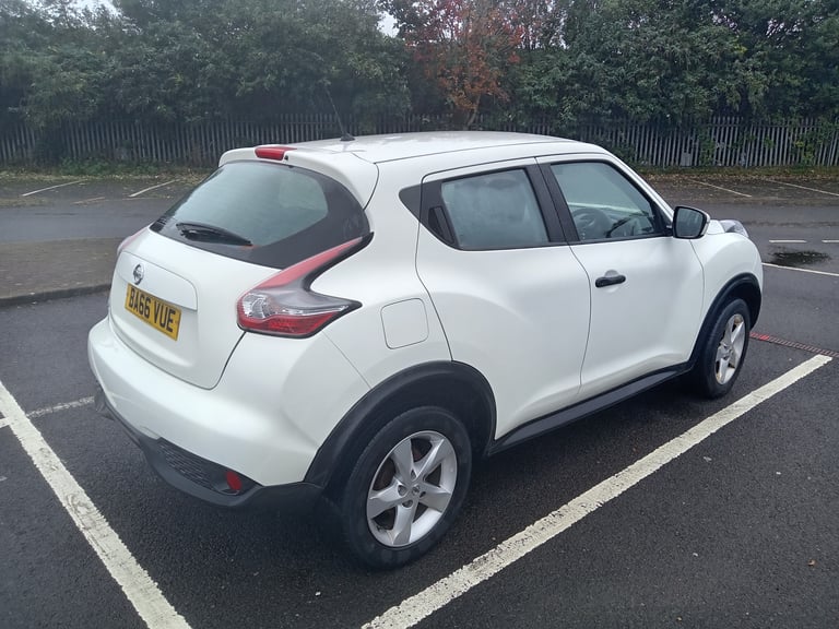 Nissan Juke 2017 1.6 Petrol White ULEZ STUNNING 