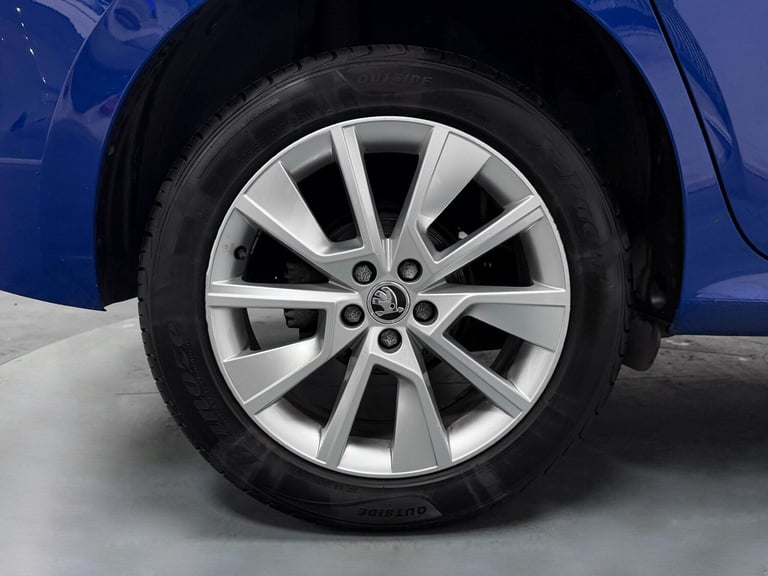 2021 Skoda Kamiq 1.0 TSI SE SUV 5dr Petrol Manual Euro 6 (s/s) (110 ps) HATCHBACK Petrol Manual