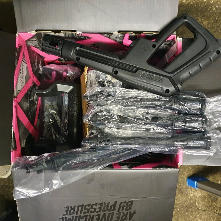 Muc off pressure washer bundle NEW  Retail £130