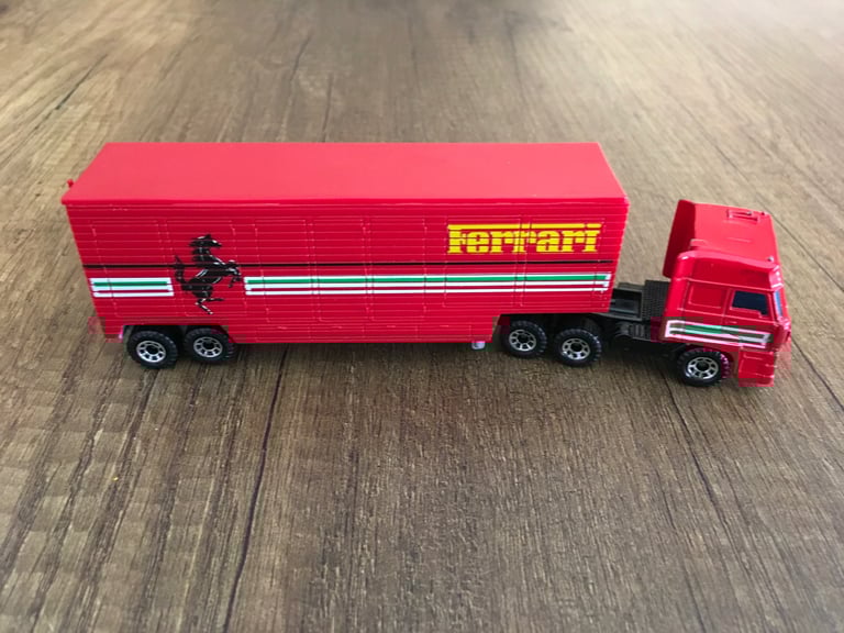 Matchbox model cab and trailer. (Missing rear door) 