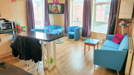 image for Room for rent in a 9 bed property   Student Young Professional 