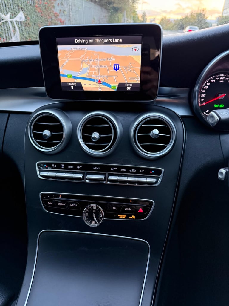 2016 Mercedes-Benz C Class 1.6 C200d AMG Line G-Tronic+ Euro 6 (s/s) 4dr SALOON Diesel Automatic