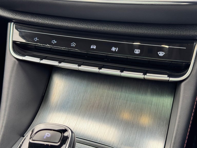 2022 MG MG HS 1.5 T-GDI 16.6kWh Exclusive Auto Euro 6 (s/s) 5dr ESTATE Petrol/Electric Hybrid Aut...