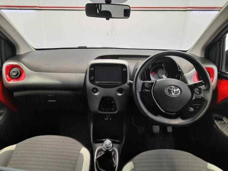 2020 Toyota AYGO 1.0 VVT-i x-trend Hatchback 5dr HATCHBACK Petrol Manual