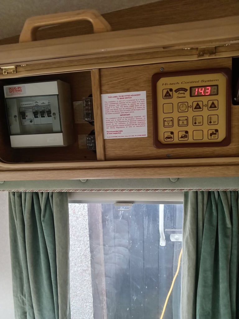 vanroyce caravan 2 berth