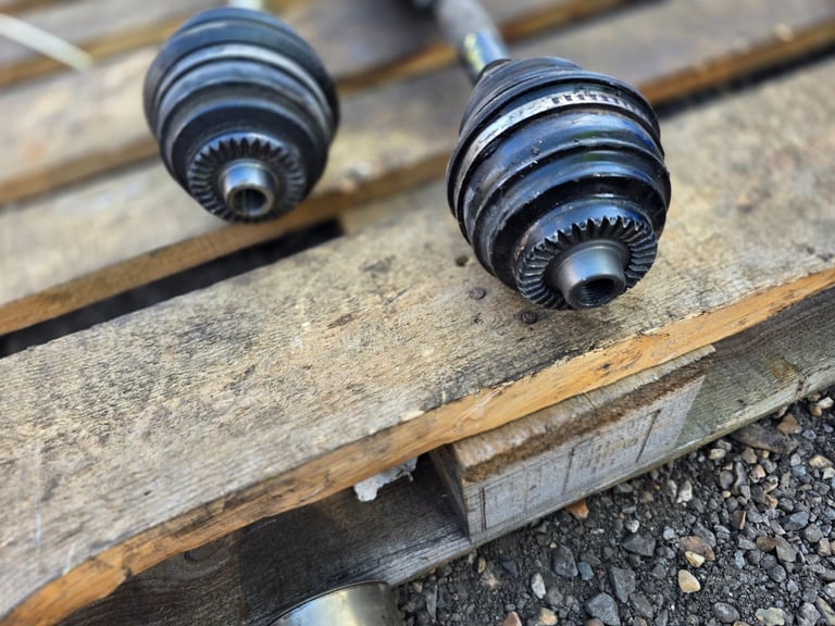 BMW 1 2 3 4 Series X-Drive F20 F26 F30 F32 F34 Front Driveshaft Breaking Part 