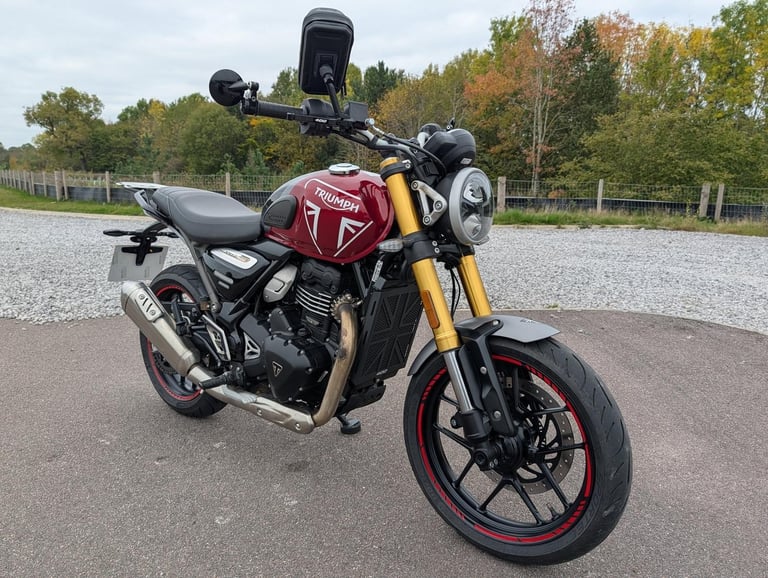 TRIUMPH SPEED 400