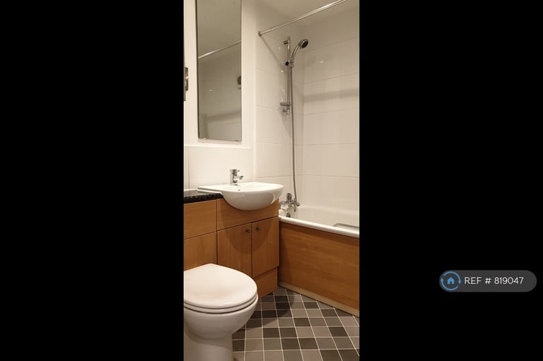 Studio flat in Winchester Road, Southampton, SO16 (#819047)