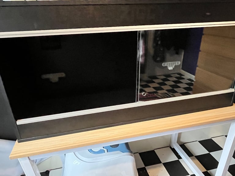 image for 4ft vivarium 