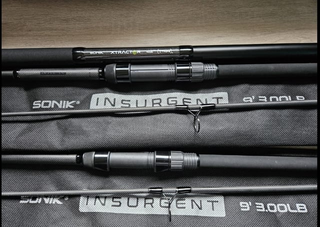 Sonik Insurgent 9ft 3lb -two rods, double sleeve and net and, in Hull,  East Yorkshire