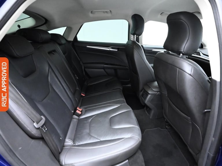 2016 Ford Mondeo 2.0 TDCi ECOnetic Titanium 5dr HATCHBACK DIESEL Manual