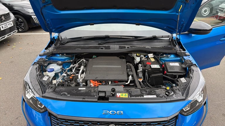 2025 Peugeot 208 50kWh Active Premium + Hatchback 5dr Electric Auto (7.4kW Charger) (136 ps) Hatc...