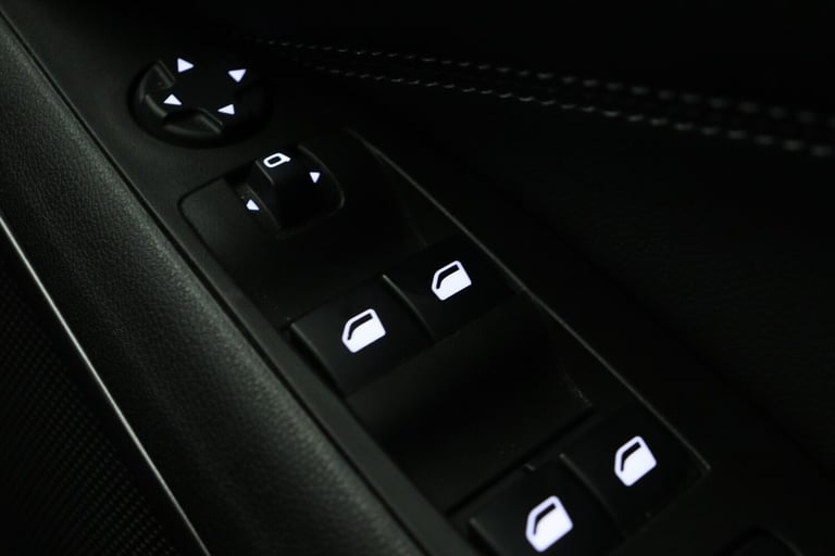 2021 Vauxhall Crossland 1.2 Turbo [130] Elite Nav 5dr Hatchback Petrol Manual