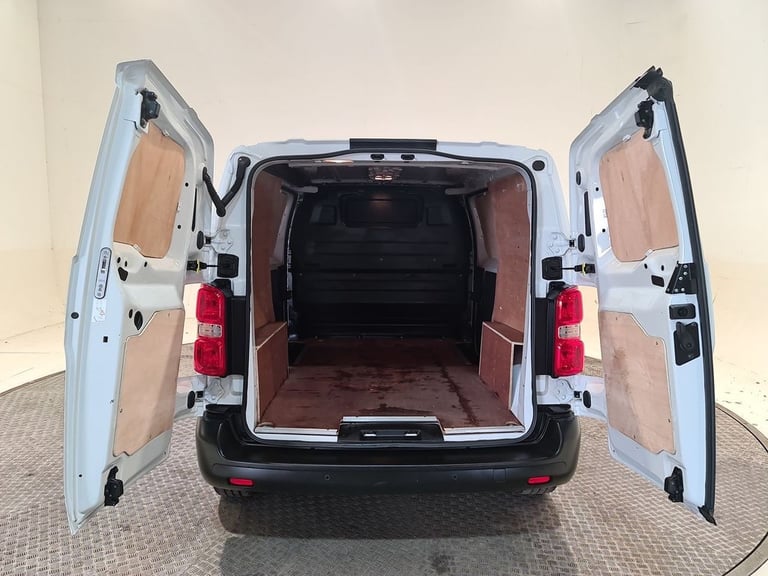 VAUXHALL VIVARO 1.5 TURBO D 2900 DYNAMIC P/V L1 H1 100 BHP SWB DIESEL