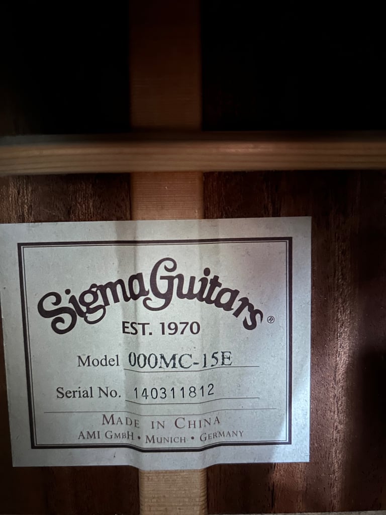 Sigma 000MC-15E - Acoustic guitar with electric Fishman 