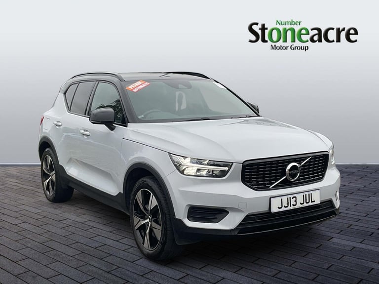 image for 2021 Volvo XC40 R-Design T5 (262 hp) Auto ESTATE Petrol/Electric Hybrid Automatic