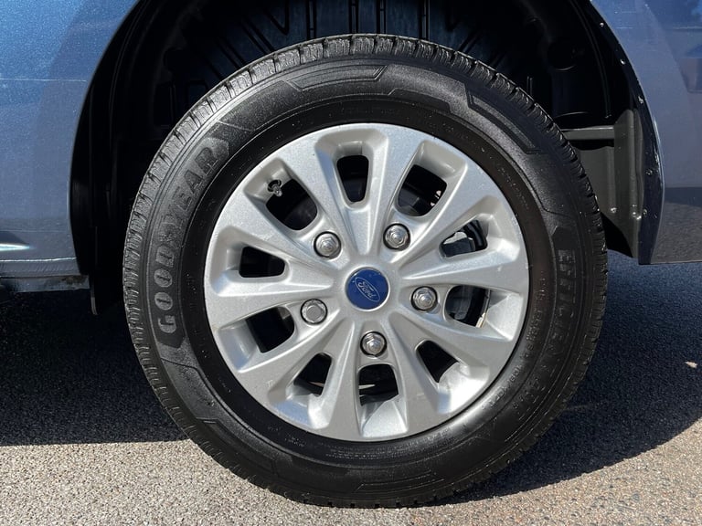 2023 Ford Tourneo Custom 320 ZETEC ECOBLUE MPV Diesel Automatic