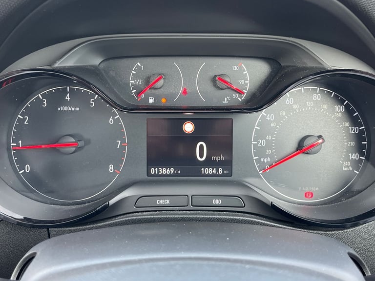  Vauxhall Crossland X 1.2 Se Nav Suv 5dr Petrol Manual Euro 6 83 Ps Petrol