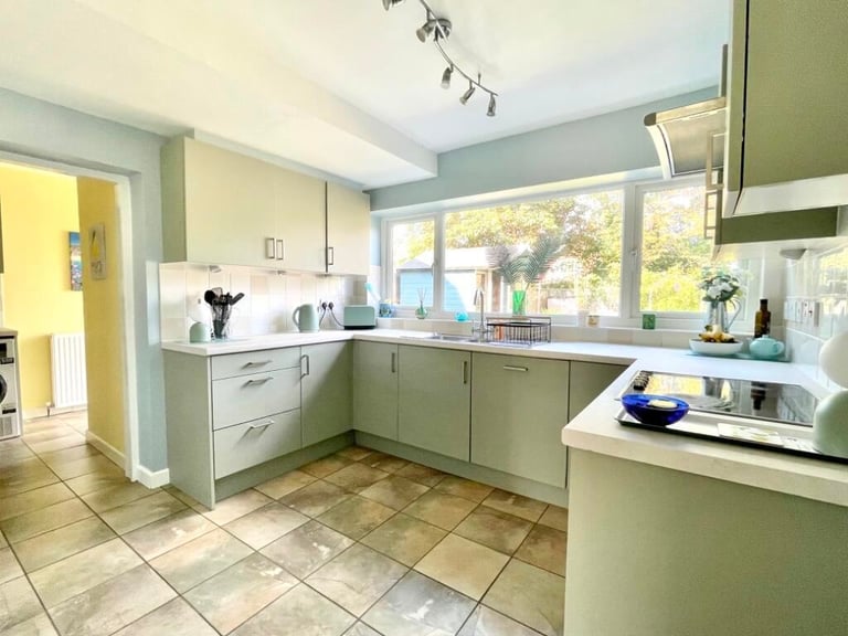 💕Beautiful Rooms For 🛌 Rent in East Ham📍