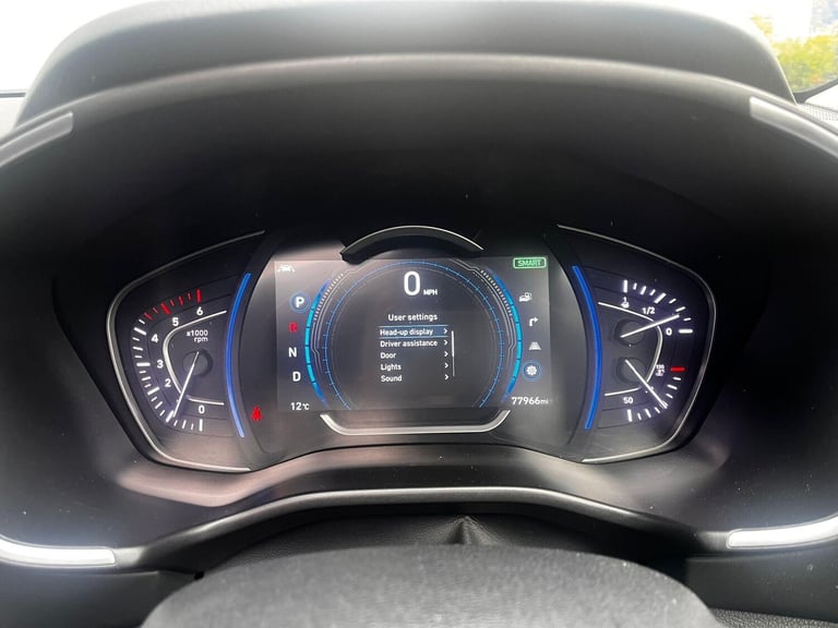 2018 Hyundai Santa Fe 2.2 CRDi Premium SE Auto 4WD Euro 6 (s/s) 5dr 7 Seat ESTATE Diesel Automatic