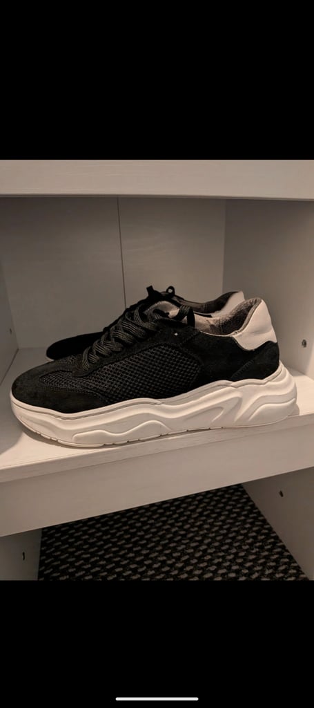 Mens Arne trainers size 6