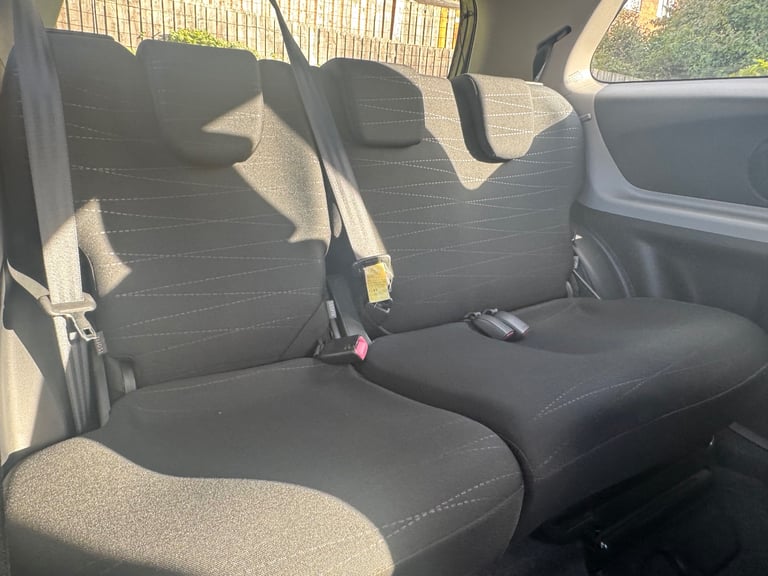 Toyota, YARIS, Hatchback, 2009, Manual, 1296 (cc), 3 doors