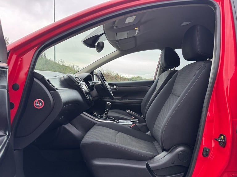 2015 Nissan Pulsar 1.2 DIG-T n-tec Euro 6 (s/s) 5dr HATCHBACK Petrol Manual