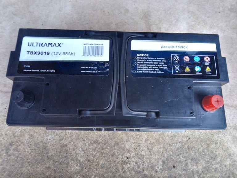 Car battery NEW stop start