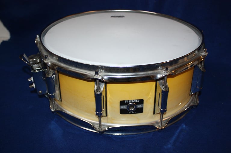 Remo Masteredge Series Acousticon Natural Fade Refurbished Snare Drum 14in x 5in ~ £150 ono